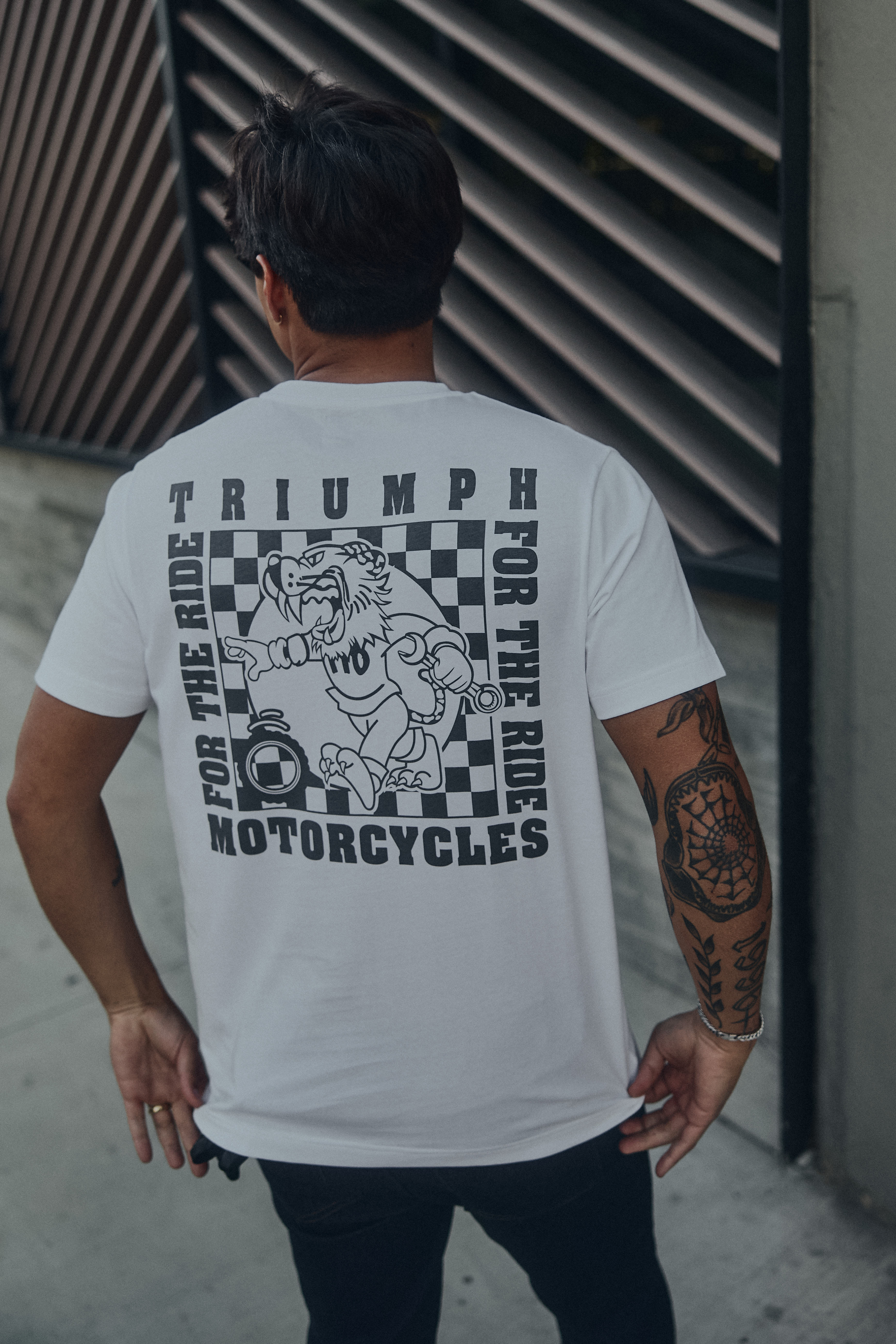 New Boots Tee in Black | Casual Clothing